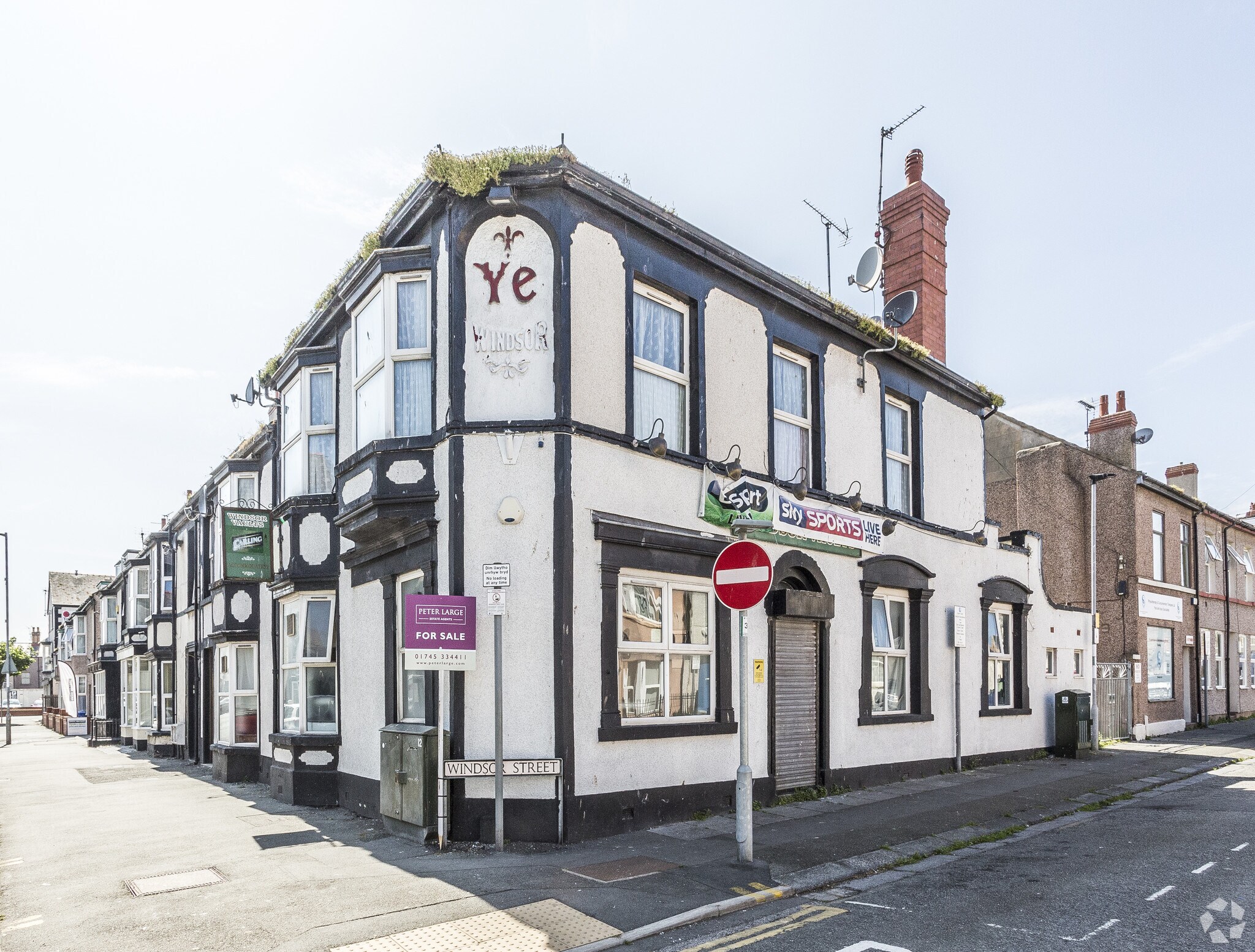 39-41 Kinmel St, Rhyl for sale Primary Photo- Image 1 of 1