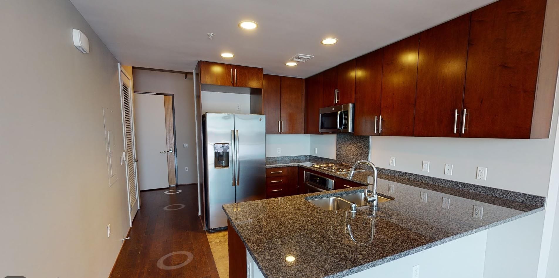 353 E Bonneville Ave, Las Vegas, NV to rent Interior Photo- Image 1 of 17