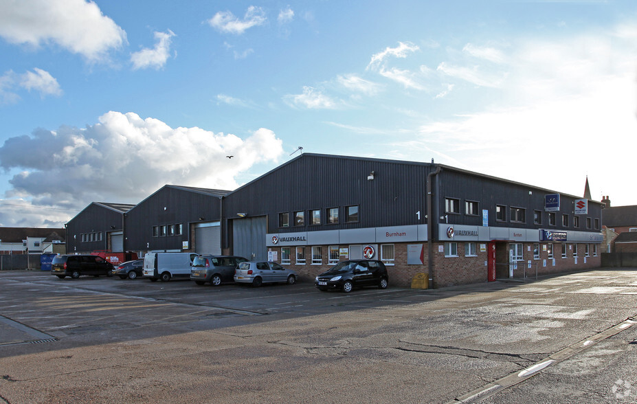 Clivemont Rd, Maidenhead, SL6 7BU - Industrial for Lease | LoopNet UK