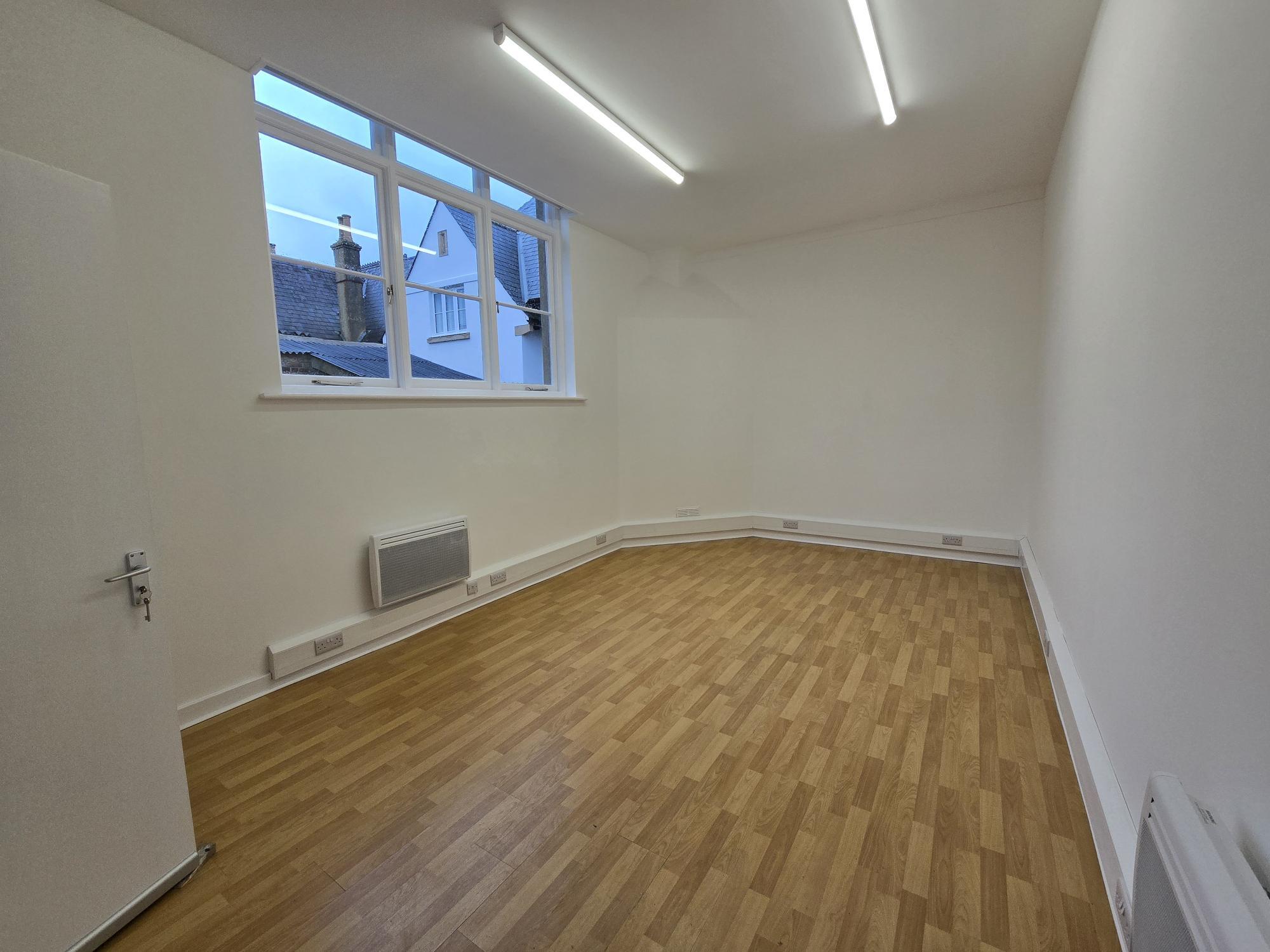 50 Grafton Rd, Worthing to rent Interior Photo- Image 1 of 2