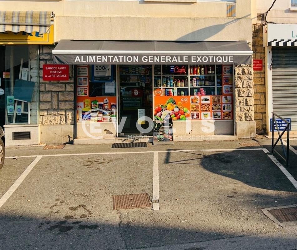 Retail in Draveil for sale Building Photo- Image 1 of 9