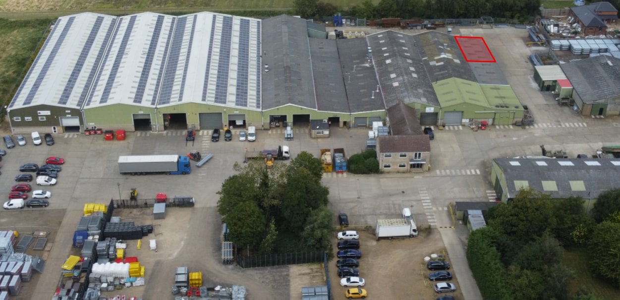 Middle Drove, Wisbech to rent Building Photo- Image 1 of 2