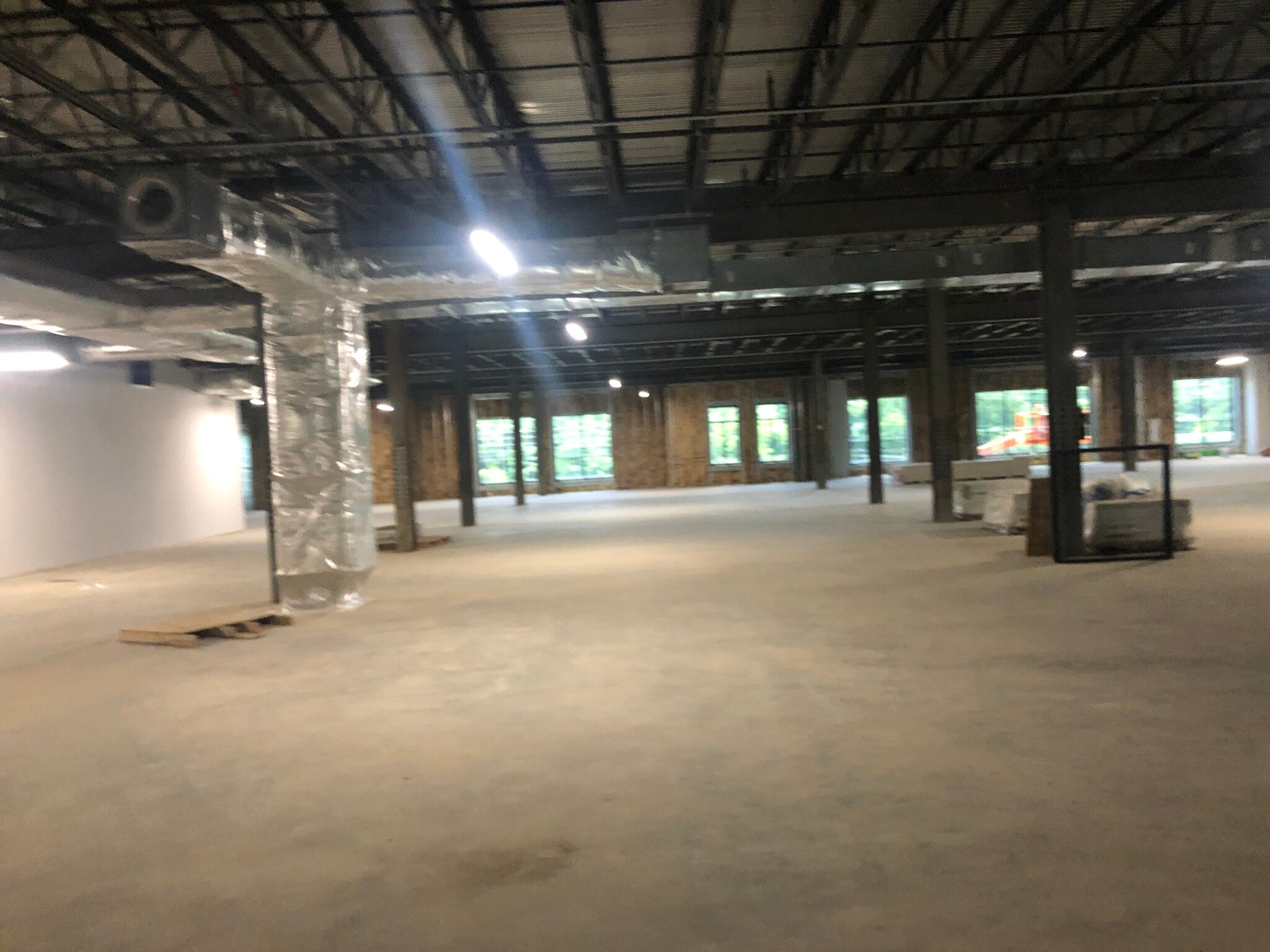 2826 Ross Clark Cir, Dothan, AL to rent Interior Photo- Image 1 of 1