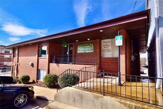 401 1st St, Hillsboro, MO for sale Primary Photo- Image 1 of 1