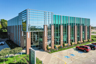 1111 N 102nd St, Omaha, NE for rent Building Photo- Image 1 of 9