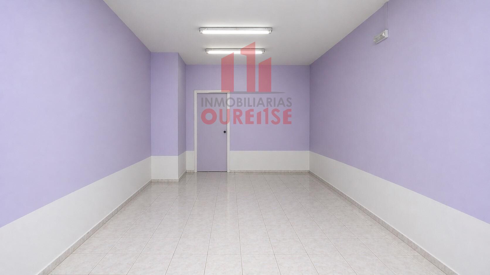 Retail in Ourense to rent Interior Photo- Image 1 of 3