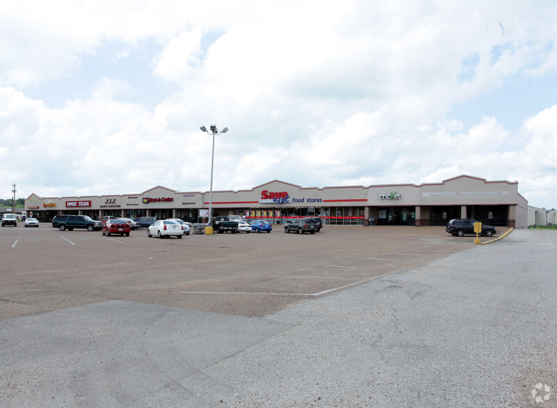 835-847 Hwy 51 N, Covington, TN for sale - Building Photo - Image 1 of 1