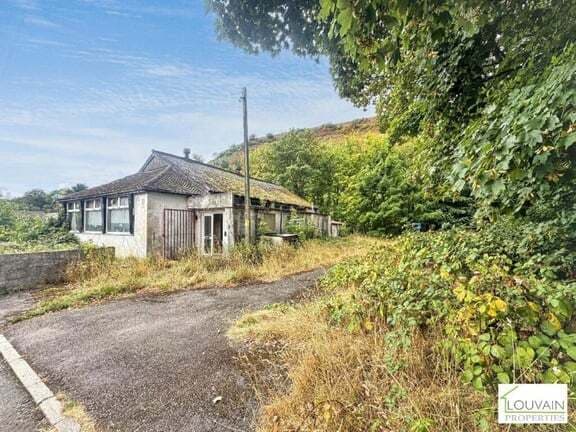44 William St, Cwm for sale - Building Photo - Image 3 of 11