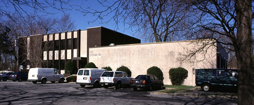 2 Clinton Ave, Rye, NY to rent - Primary Photo - Image 1 of 3