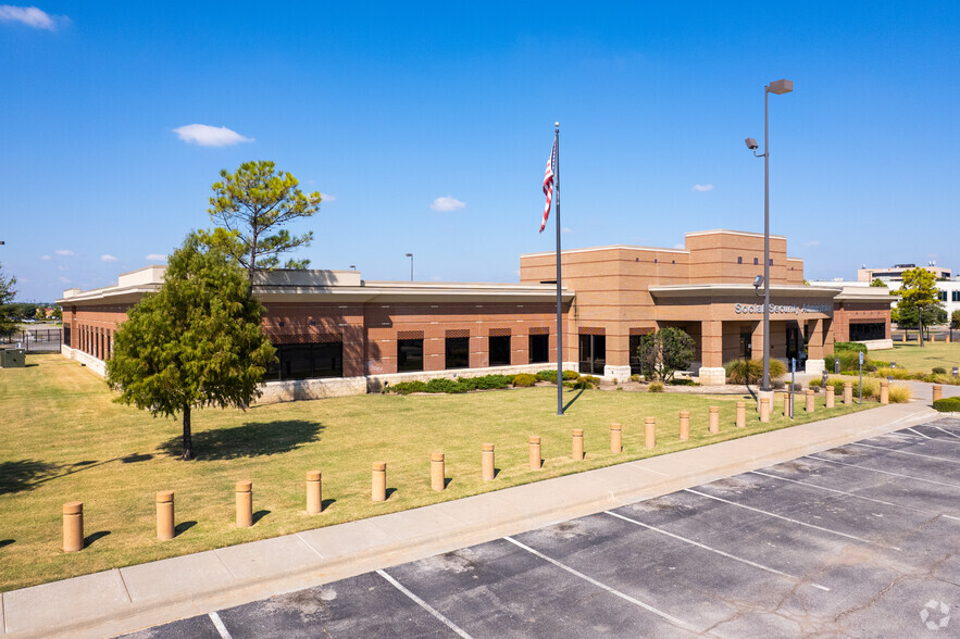 4750 S Garnett Rd, Tulsa, OK for sale - Building Photo - Image 1 of 1