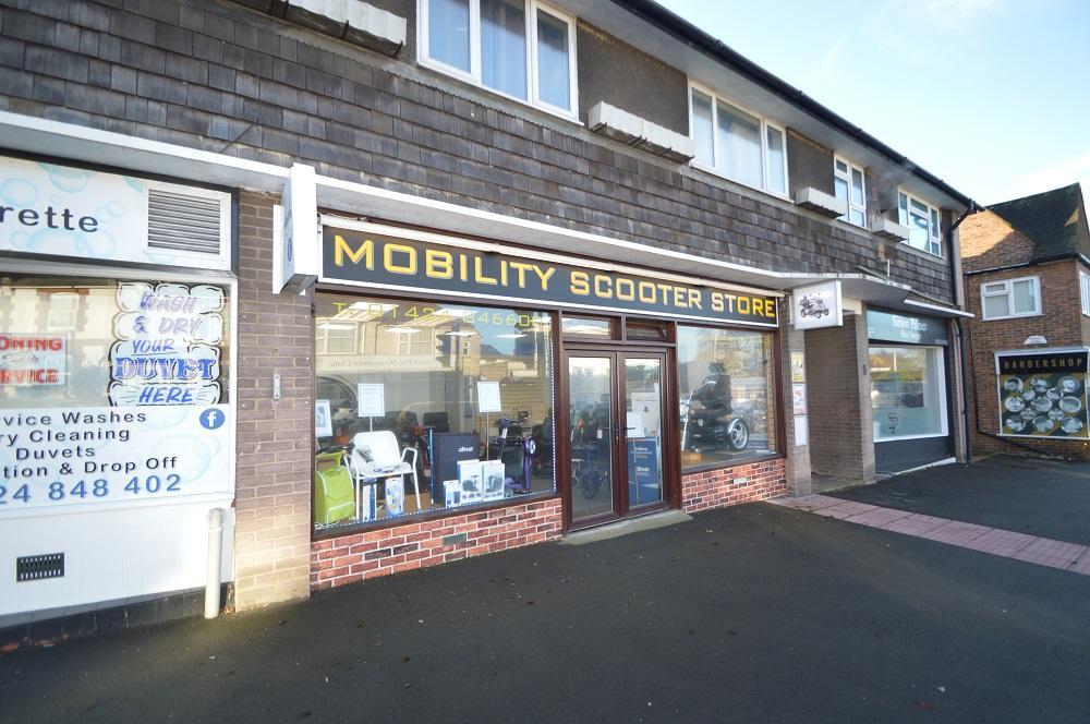 1-3 Bixley Para, Bexhill On Sea to rent Building Photo- Image 1 of 5