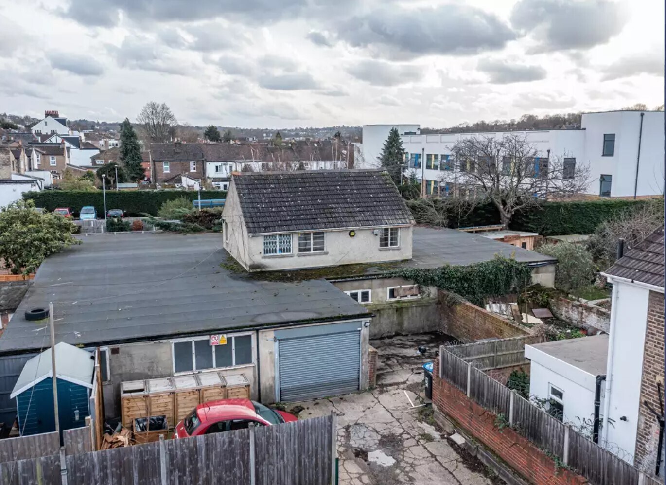 37 Junction Rd, South Croydon for sale Primary Photo- Image 1 of 1