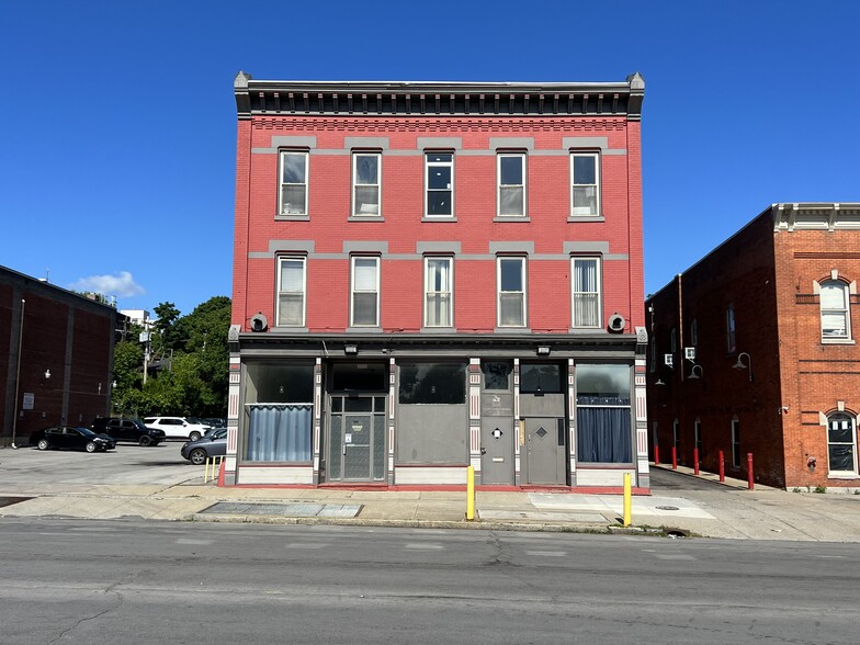 1412 Main St, Buffalo, NY for rent - Primary Photo - Image 1 of 10