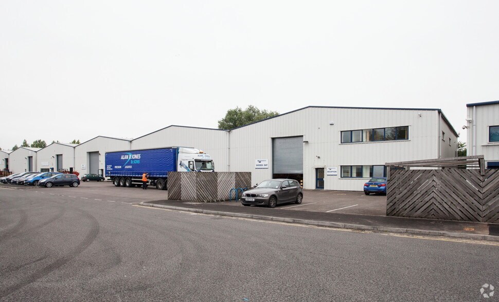 Wentloog Ave, Cardiff for sale - Primary Photo - Image 1 of 1