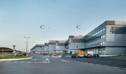 Office in Pantin to rent Building Photo- Image 1 of 3