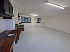 Hall Rd, Hopton for rent Interior Photo- Image 2 of 4