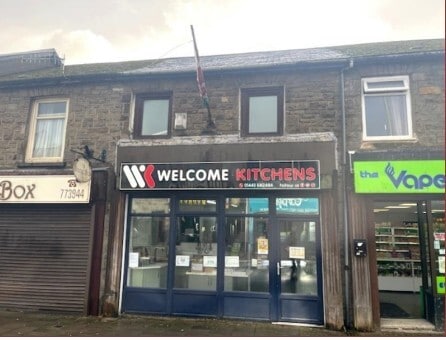 119 Bute St, Treorchy to rent - Primary Photo - Image 1 of 1