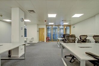 83 Crampton St, London to rent Interior Photo- Image 2 of 8