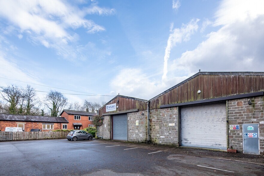 The Old Stables, Harrogate for sale - Building Photo - Image 2 of 3