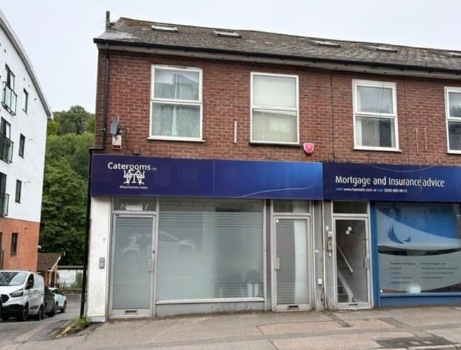 More details for 77 Croydon Rd, Caterham - Office to Rent