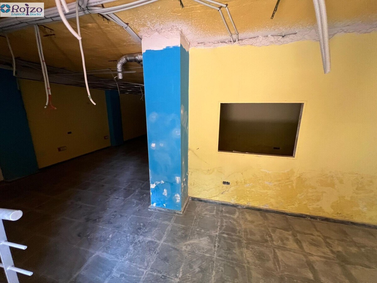 Toledo, TOL 45005 - Unit 012 -  - Interior Photo - Image 2 of 14