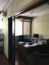 Office in Madrid, Madrid to rent Interior Photo- Image 1 of 10
