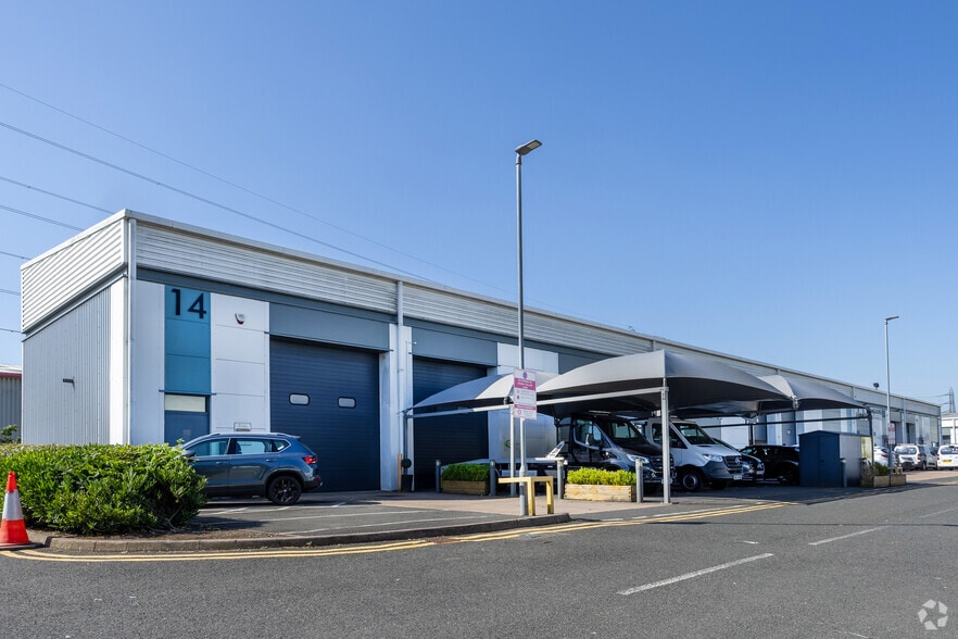 Rounds Green Rd, Oldbury to rent - Building Photo - Image 3 of 3