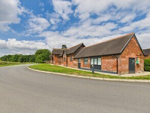 Barthomley Rd, Crewe to rent Building Photo- Image 2 of 7