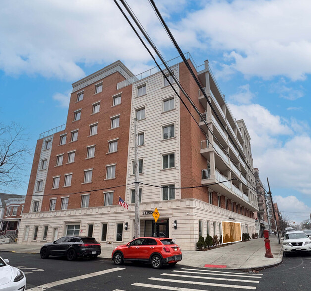 396-398 Kings Hwy, Brooklyn, NY for rent - Building Photo - Image 1 of 7