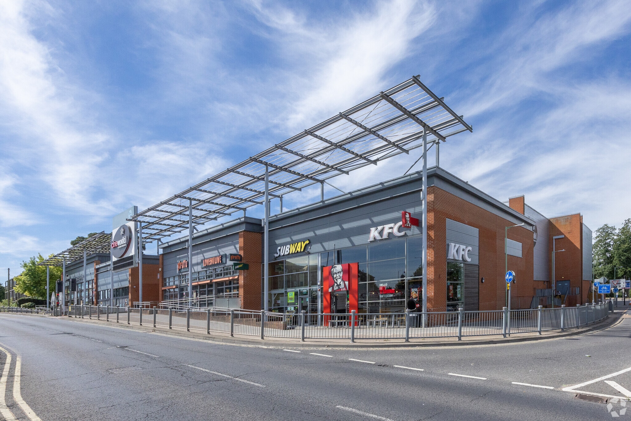 Parkway, Bury St Edmunds to rent Primary Photo- Image 1 of 9