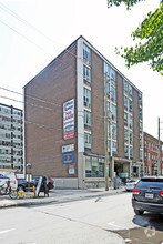 100 Gloucester St, Ottawa, ON for rent Primary Photo- Image 1 of 4