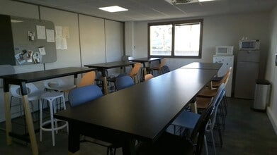 515 Avenue De La Tramontane, La Ciotat for sale Building Photo- Image 2 of 9