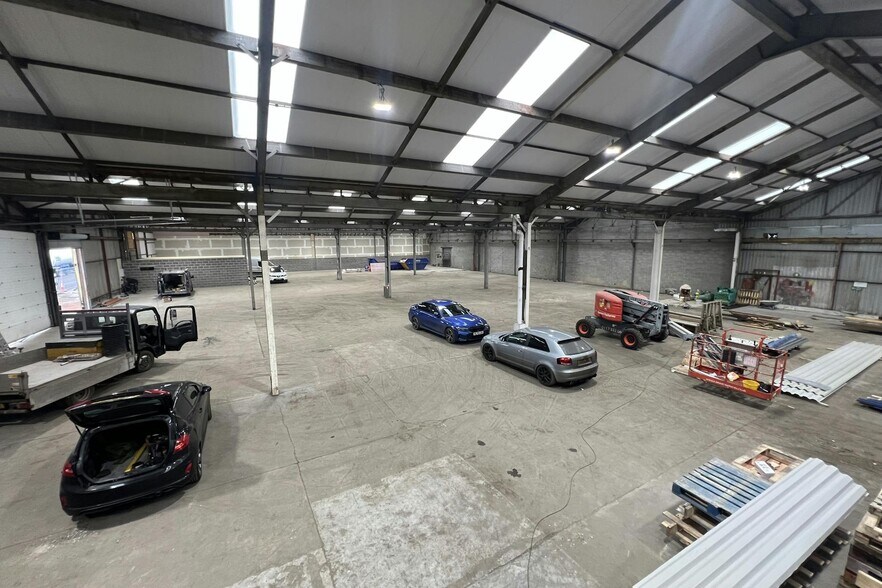 Chittening Industrial Estate, Avonmouth to rent - Interior Photo - Image 2 of 6