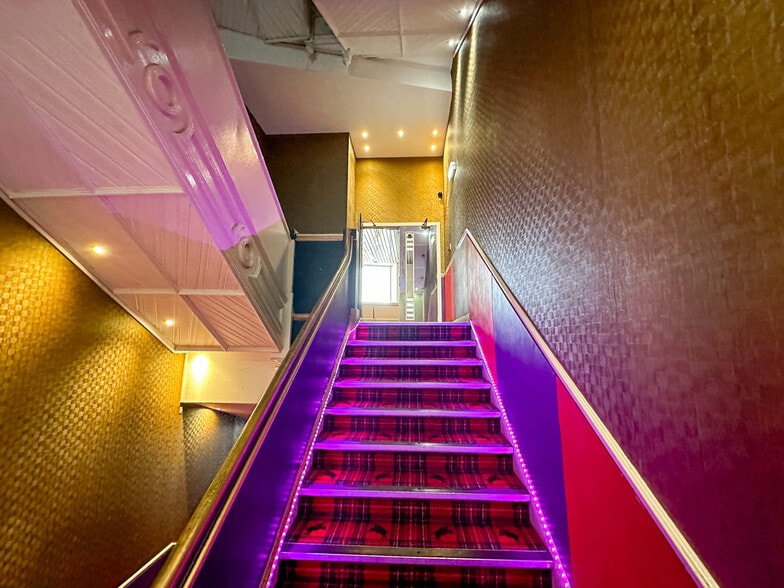 56-64 Bridge St, Aberdeen for sale - Interior Photo - Image 3 of 25