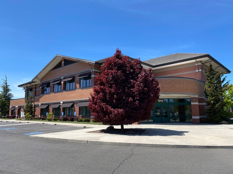 891 O’Hare Pky, Medford, OR for sale - Primary Photo - Image 1 of 1