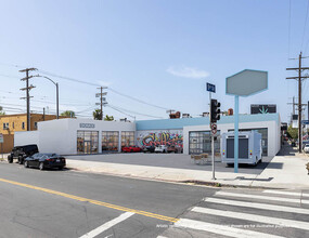 8000 W 3rd St, Los Angeles, CA for rent Building Photo- Image 2 of 2