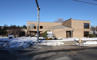 More details for 2247 E Main St, Waterbury, CT - Office for Sale