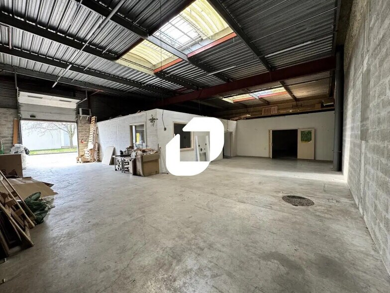 2 Rue Alfred Kastler, Schiltigheim to rent - Interior Photo - Image 2 of 9