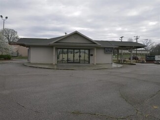 More details for 107 W Armory St, Trenton, TN - Retail for Sale