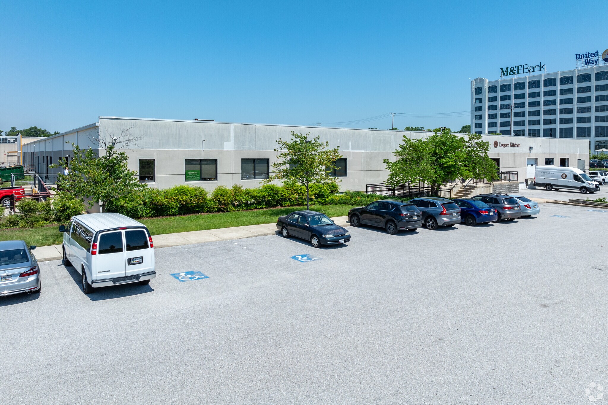 2050 Washington Blvd, Baltimore, MD to rent Building Photo- Image 1 of 8