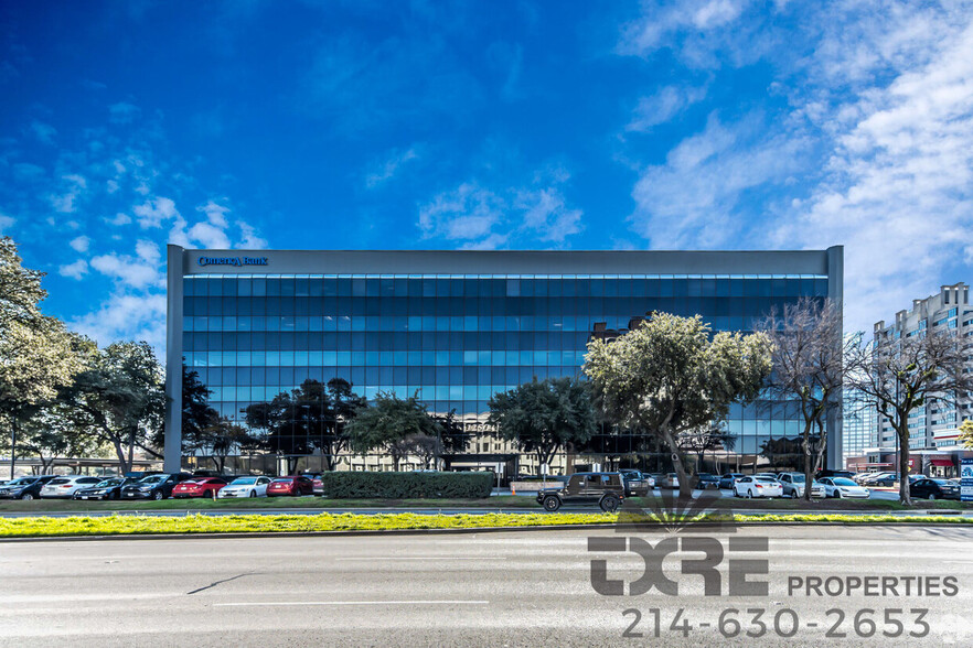 1250 W Mockingbird Ln, Dallas, TX for rent - Building Photo - Image 1 of 23