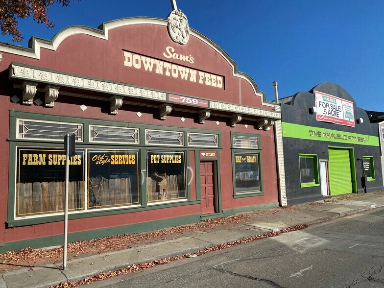 757 W San Carlos St, San Jose, CA for sale - Primary Photo - Image 1 of 13