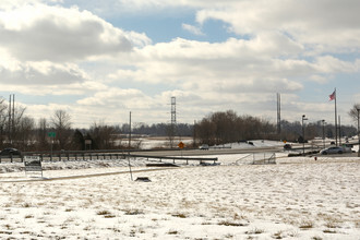 1351 Ring Rd, Elizabethtown, KY for sale Primary Photo- Image 1 of 1