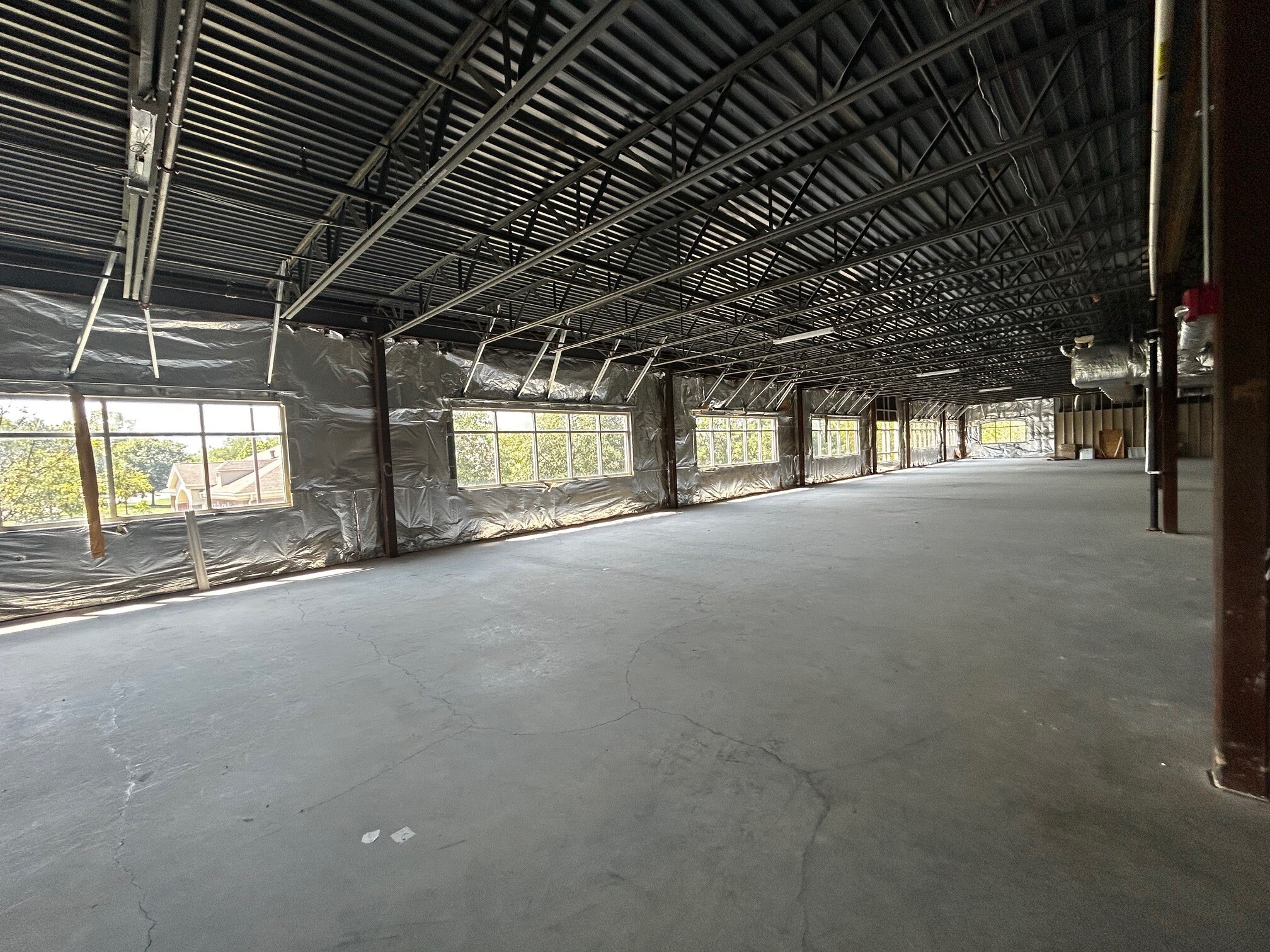 6810 Perimeter Dr, Dublin, OH to rent Interior Photo- Image 1 of 4