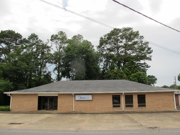 1025 N 9th St, Monroe, LA for rent - Primary Photo - Image 1 of 1