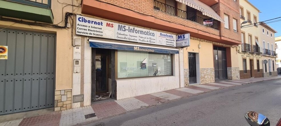 Retail in Bailén, Jaén for sale - Building Photo - Image 2 of 3