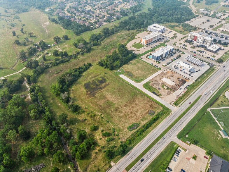 University Dr E, College Station, TX for sale - Aerial - Image 2 of 5