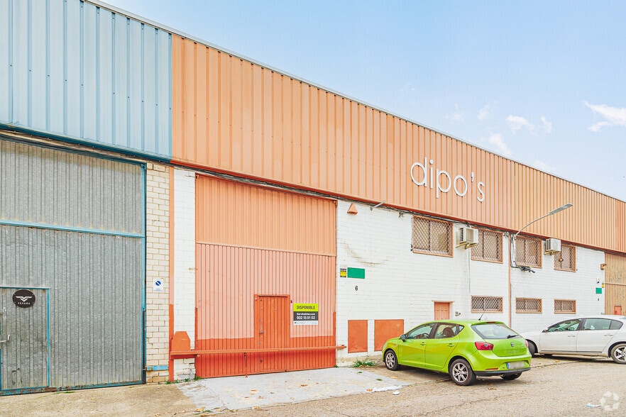 Industrial in San Fernando de Henares, Madrid for sale - Building Photo - Image 2 of 2