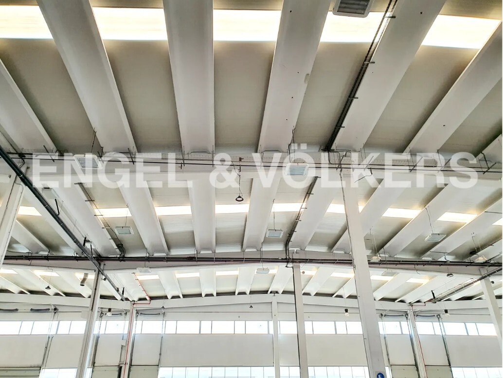 Industrial in Llinars del Vallès, Barcelona to rent Building Photo- Image 1 of 6