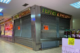 Calle de Albacete, 1, Fuenlabrada, Madrid to rent Interior Photo- Image 1 of 2